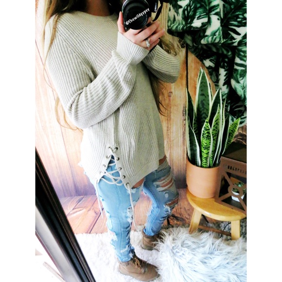Sweaters - Pumpkin season cozy knitted sweater 🍂